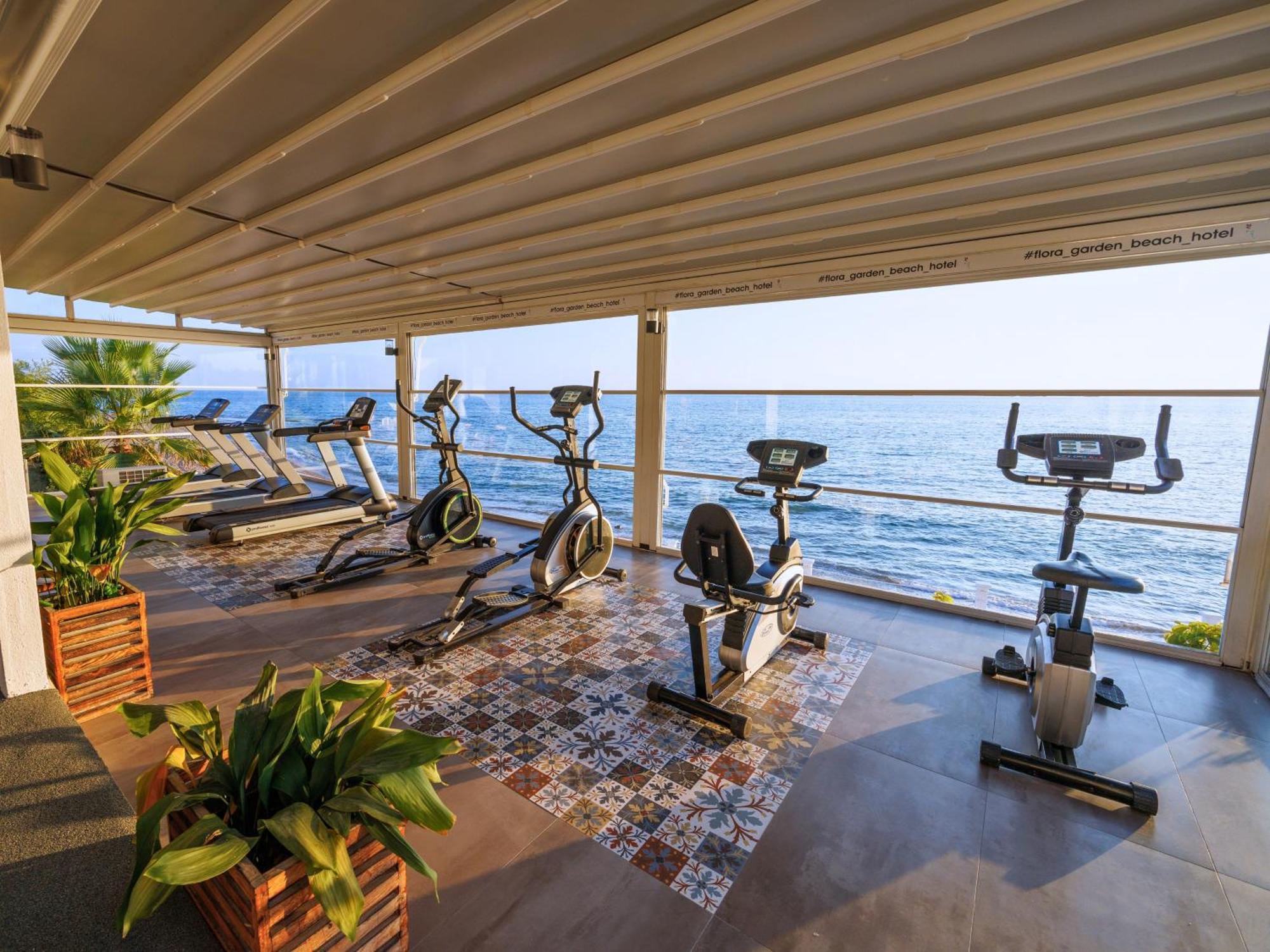 Flora Garden Beach Hotel - Adults Only 16 Plus - Couples Concept Kızılot Kültér fotó